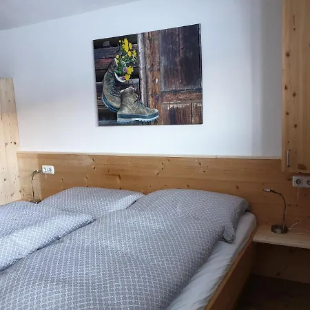 Haus Renswouw Hotel Hollersbach im Pinzgau Exterior photo